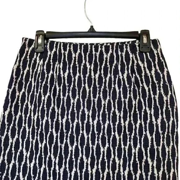 Loft Women's Black & White Cotton/Poly Geometric Print Asymmetrical Wrap Pencil - Picture 9 of 13